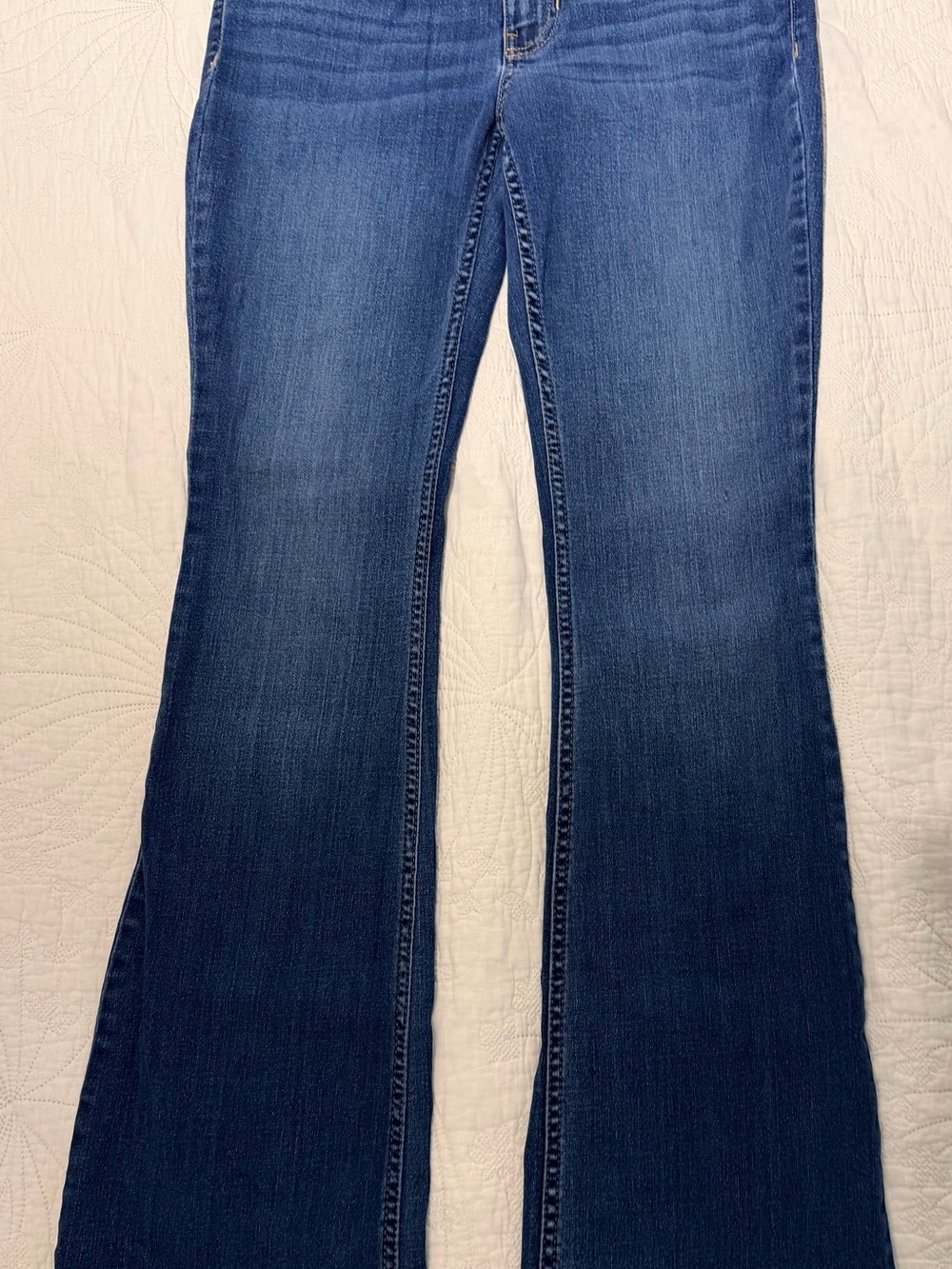 Shyanne Aria Mid Rise Bootcut Jeans 27W x 34L
